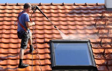 roof cleaning Broad Green